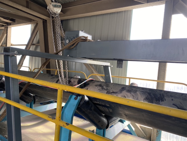 碼頭 防爆皮帶秤和藏箱鏈碼.jpg